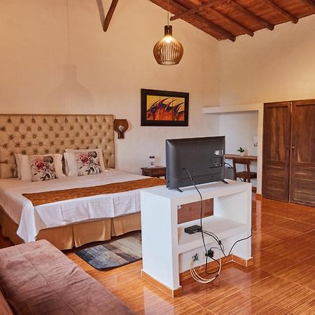 Hotel Santos De Piedra - Maranatha باريكارا المظهر الخارجي الصورة