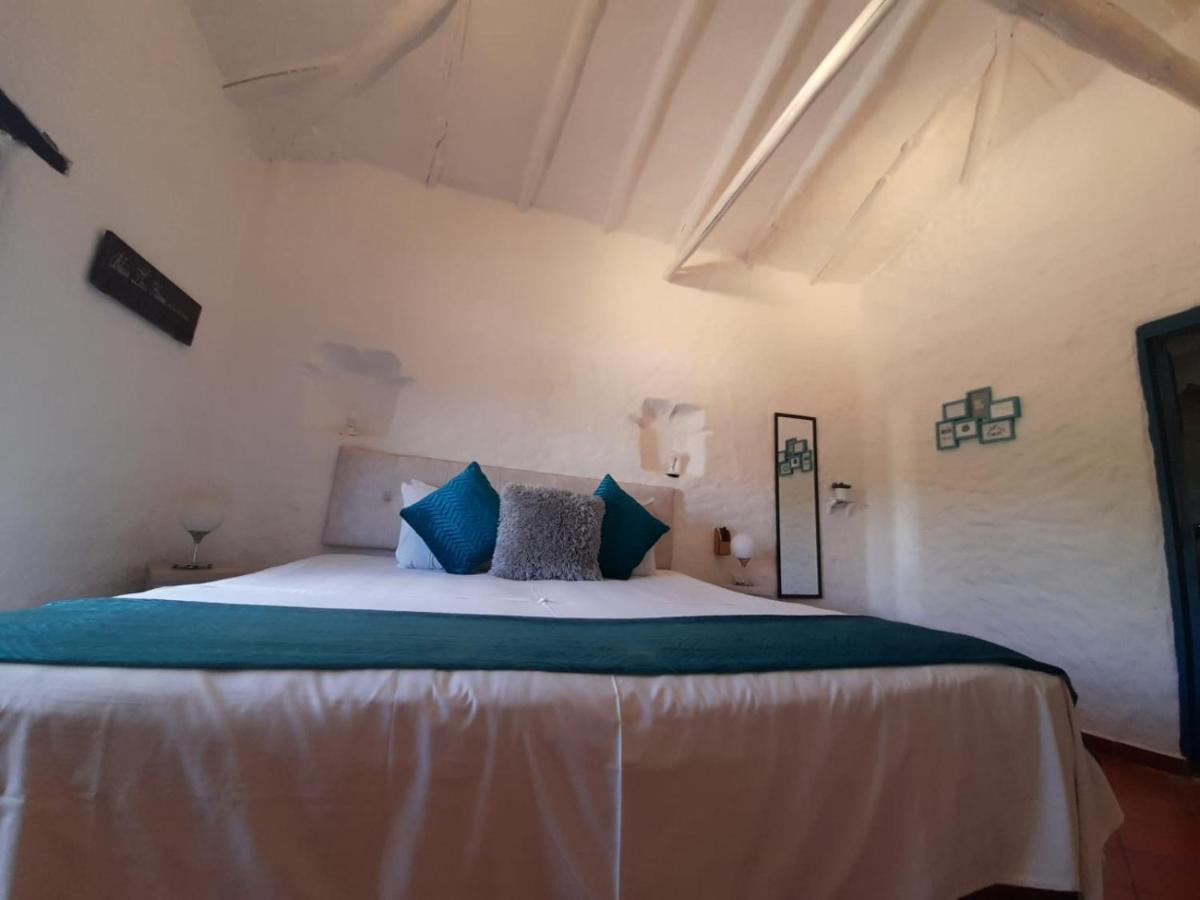 Hotel Santos De Piedra - Maranatha باريكارا المظهر الخارجي الصورة