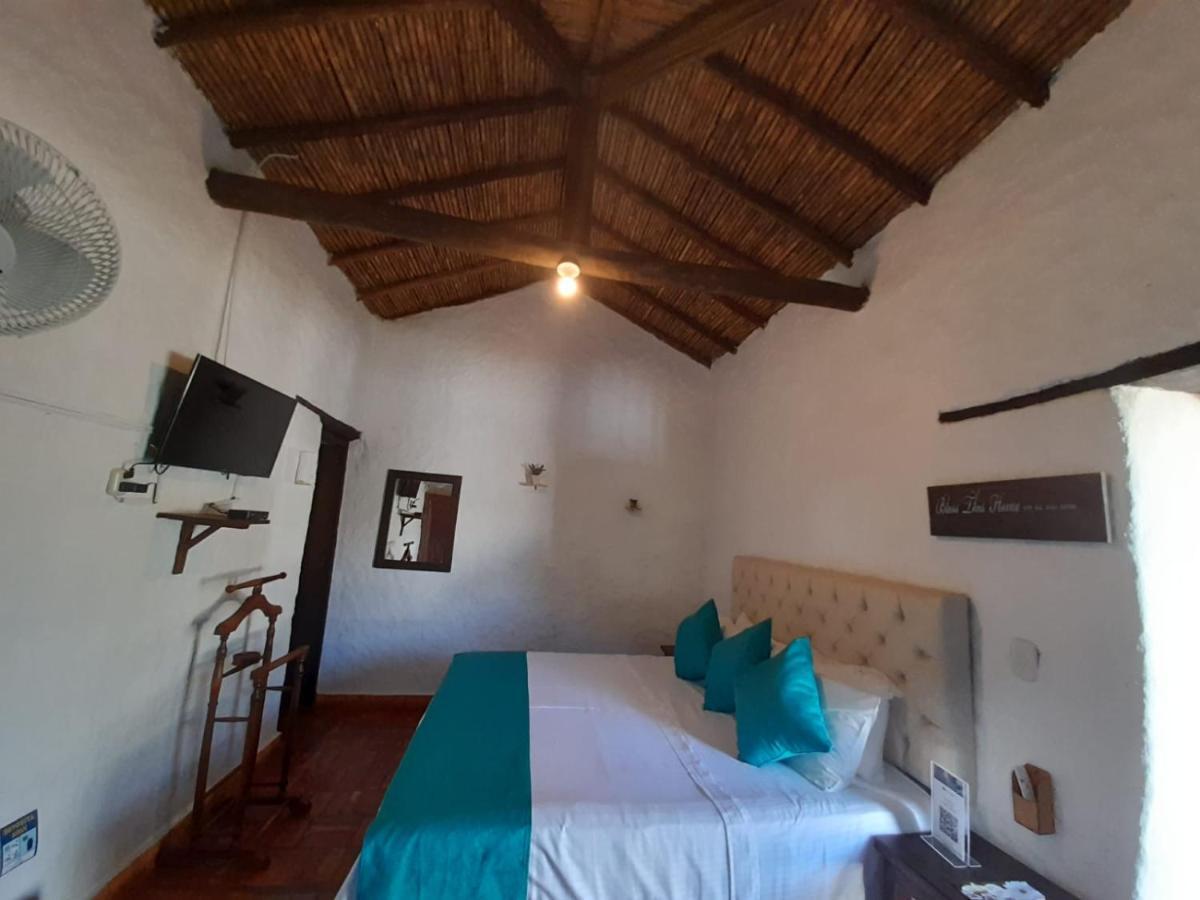 Hotel Santos De Piedra - Maranatha باريكارا المظهر الخارجي الصورة