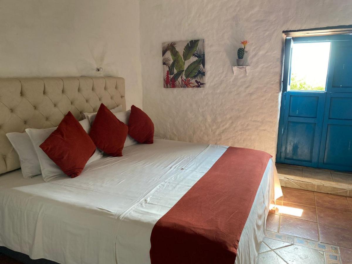 Hotel Santos De Piedra - Maranatha باريكارا المظهر الخارجي الصورة